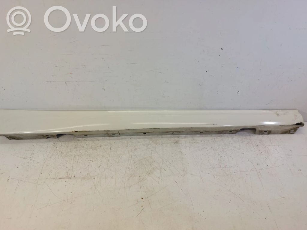 Sill   51777202652