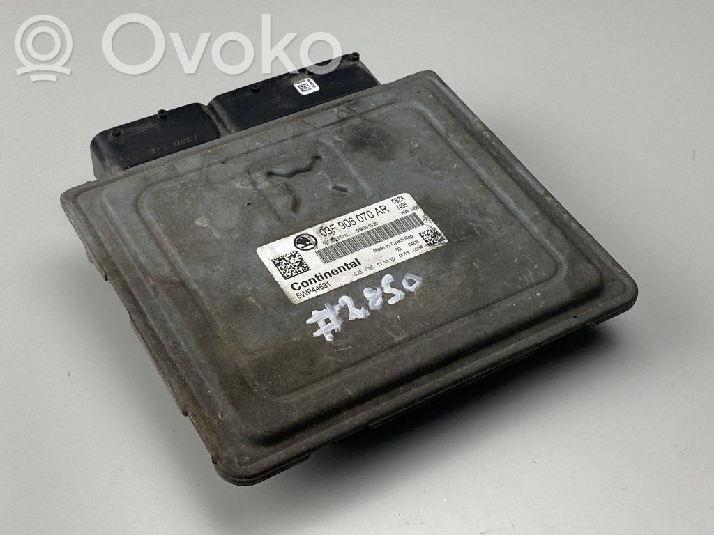 Skoda Roomster (5J) Engine control unit/module 