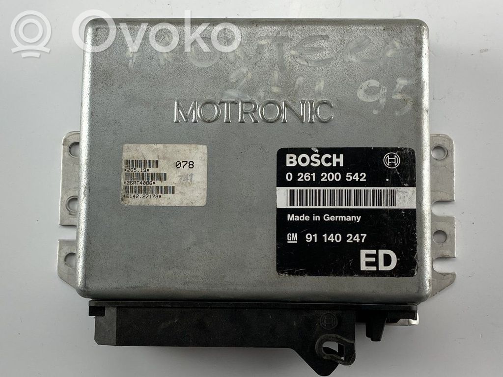 Engine control unit/module   0261200542,91140247,91140247