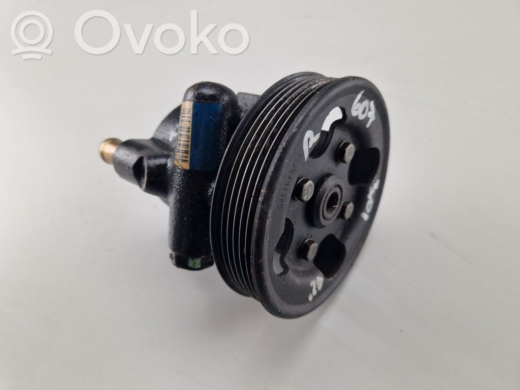 Peugeot 607 Power steering pump 