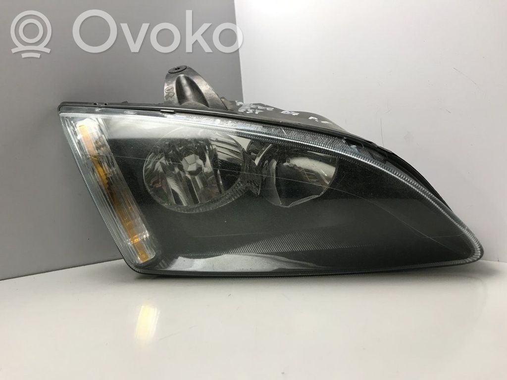 Ford Focus Scheinwerfer 