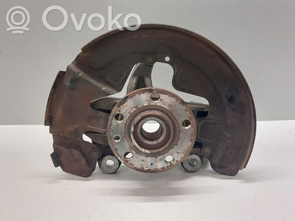 Volvo V70 Zwrotnica koła przedniego 