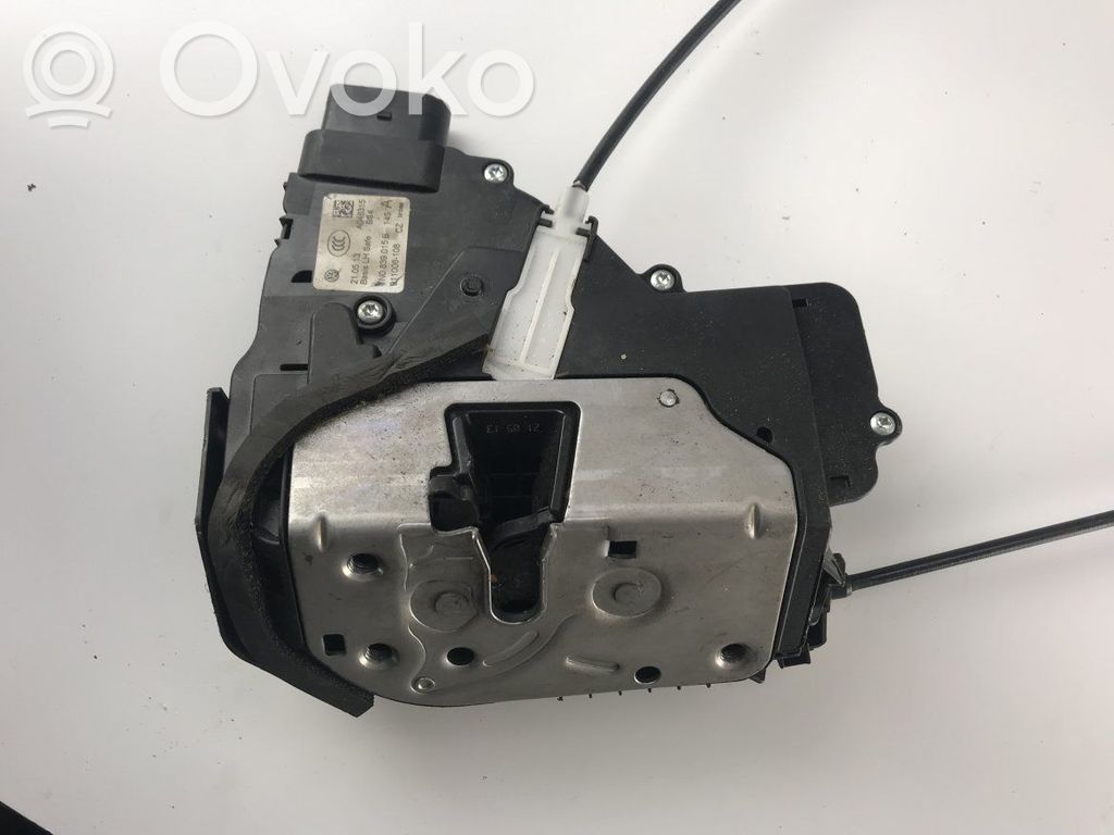 Volkswagen Sharan Rear door lock 