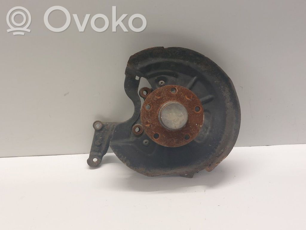 Volkswagen Golf VI Zwrotnica koła tylnego 