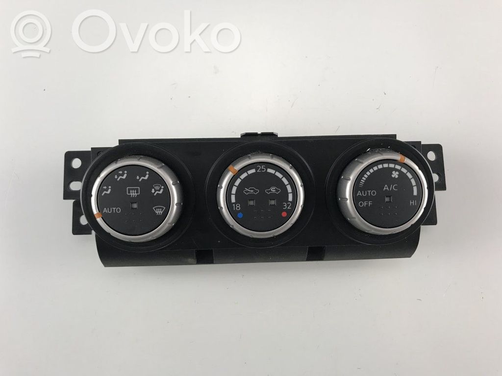 Nissan X-Trail T31 Oro kondicionieriaus/ klimato/ pečiuko valdymo blokas (salone) 