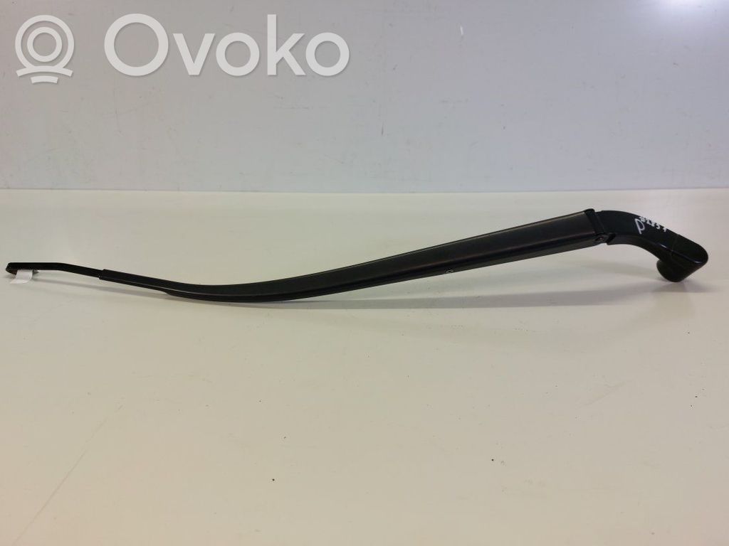 Mazda 3 II Front wiper blade arm 
