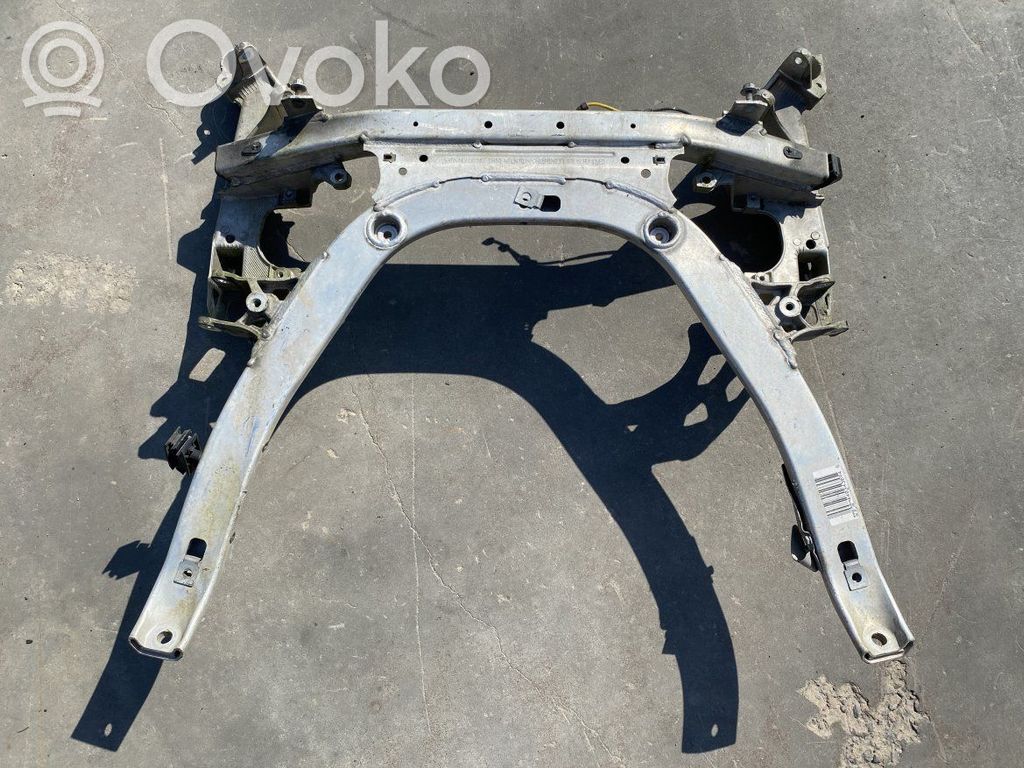 BMW 6 E63 E64 Priekinis traversas 