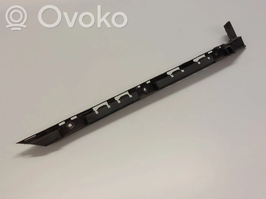 BMW 7 E65 E66 Takapuskurin kannake 