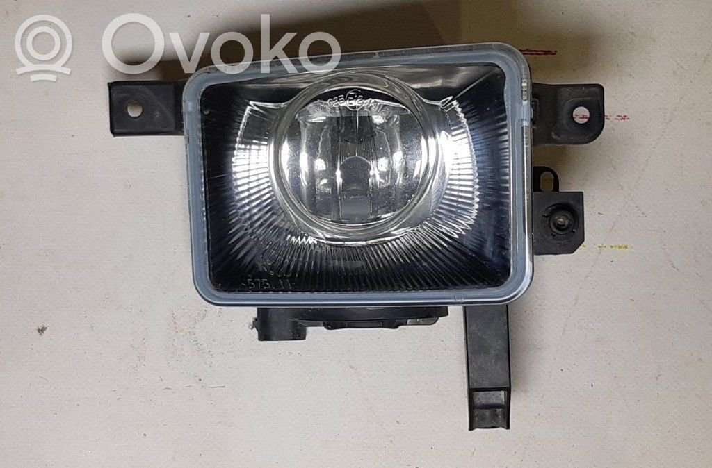 Opel Corsa C Miglas lukturis priekšā 