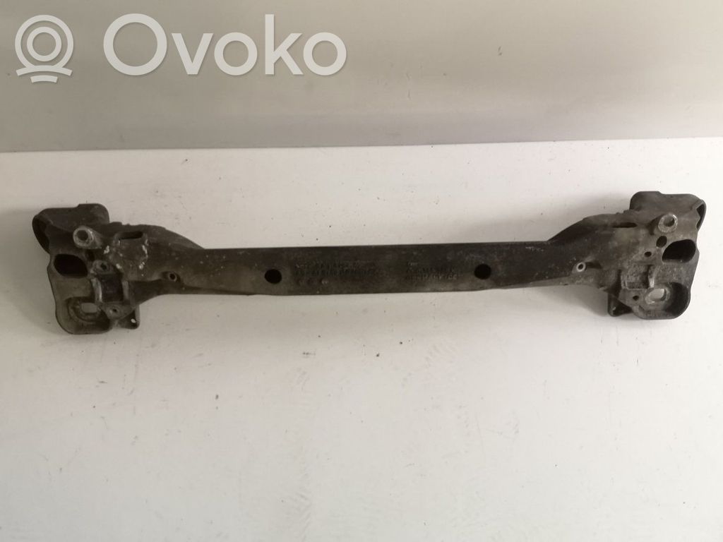 Audi A8 S8 D3 4E Variklio tvirtinimo kronšteinas 