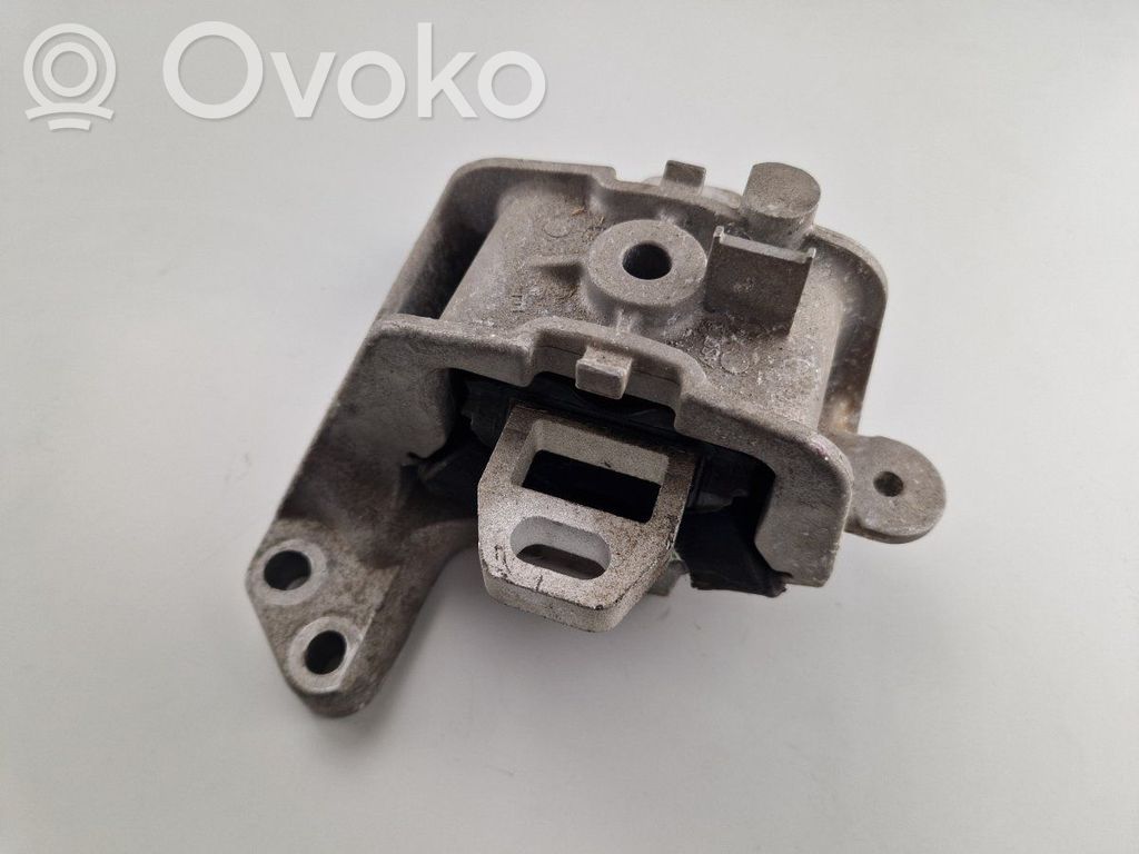 Citroen C5 Engine mount bracket 