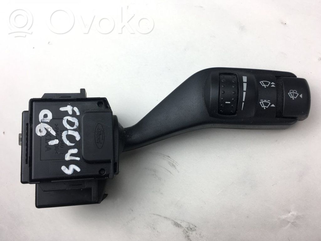 Ford Focus Wiper switch 