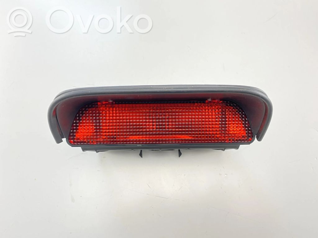 Honda CR-V Third/center stoplight 