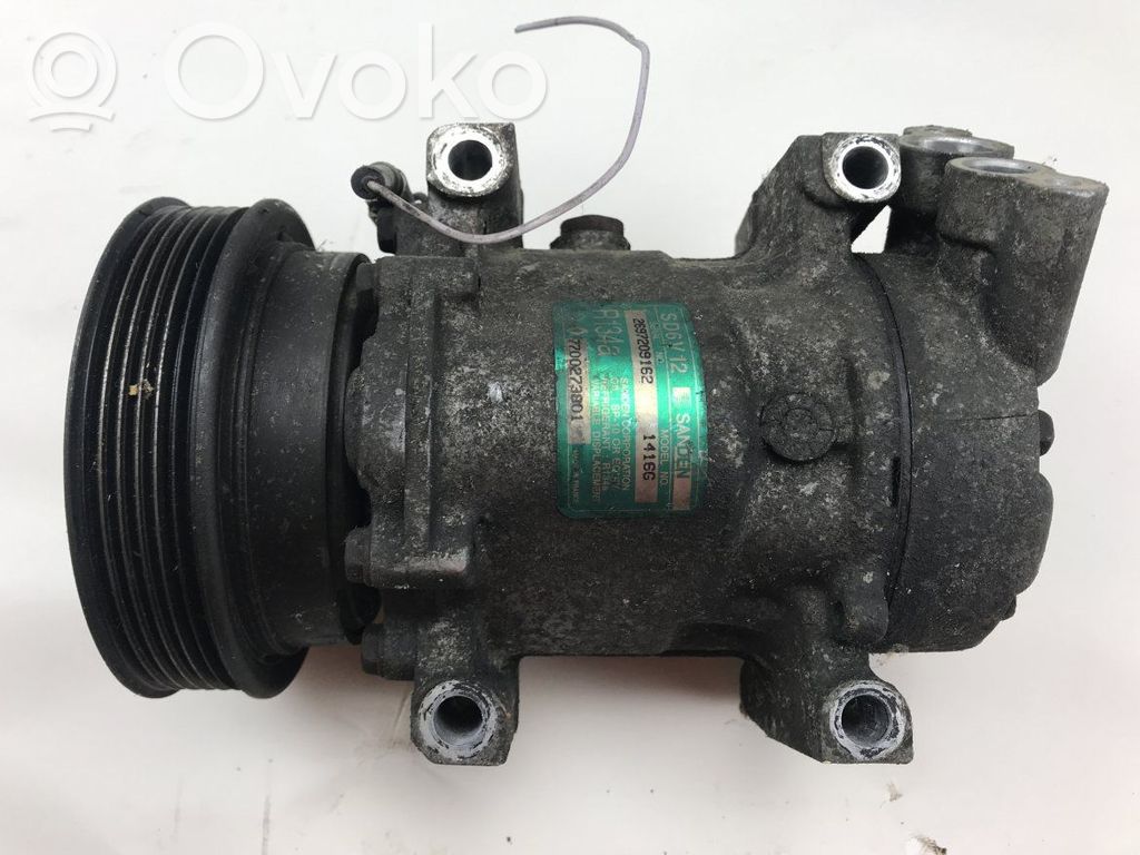 Renault Clio II Air conditioning (A/C) compressor (pump) 