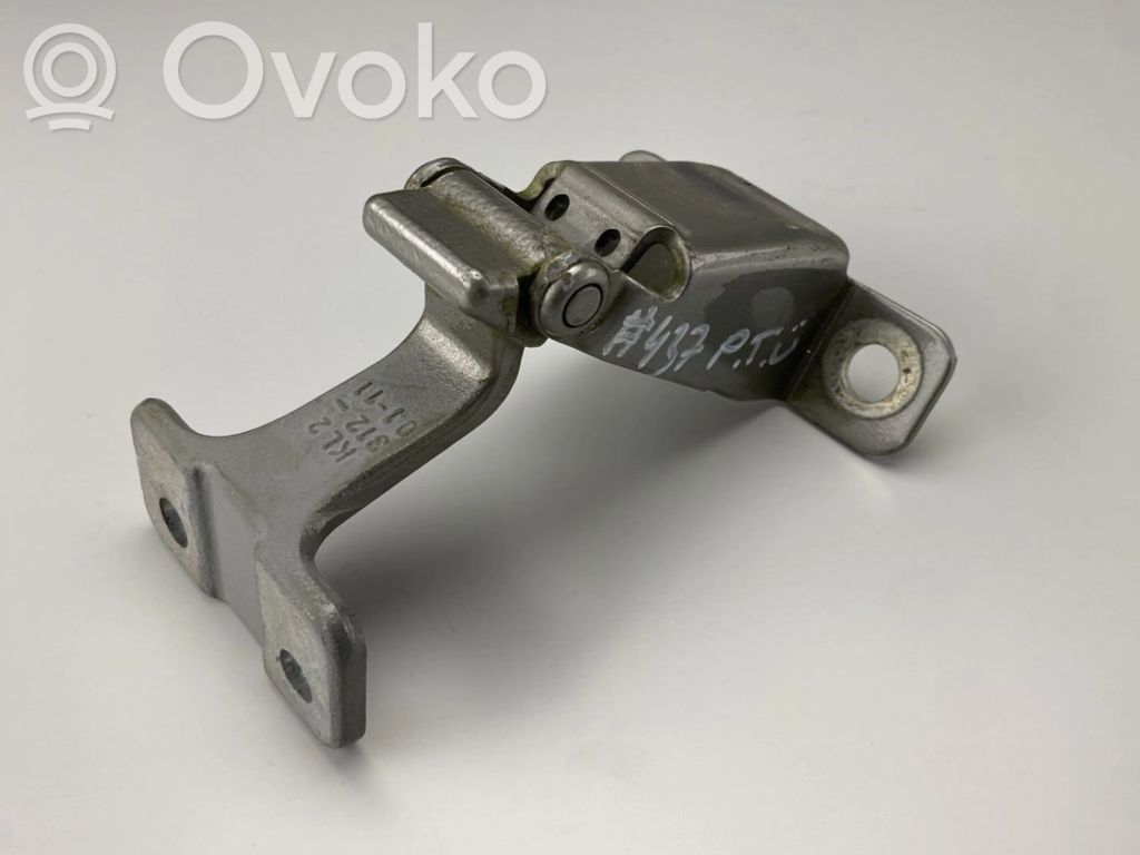 Renault Kangoo II Loading door upper hinge 