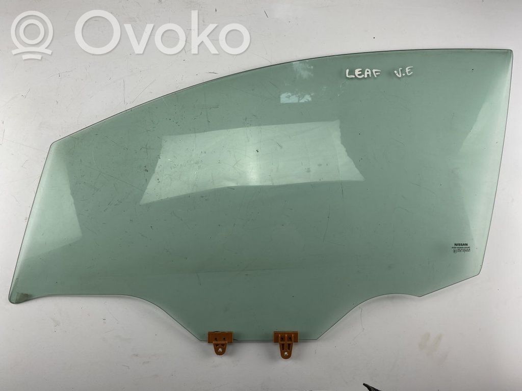Nissan Leaf I (ZE0) Основное стекло передних дверей (четырехдверного автомобиля) 