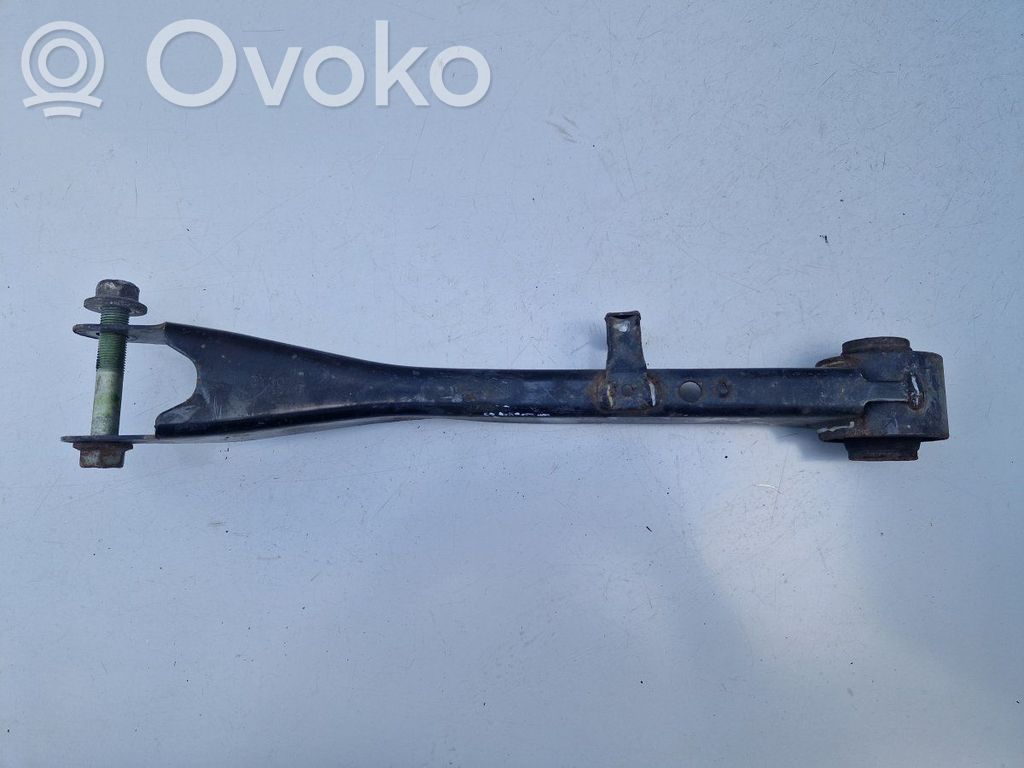 Subaru Legacy Wahacz tylny 