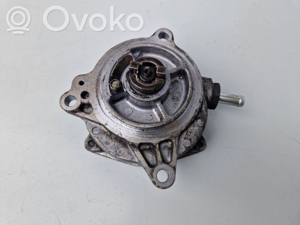 Subaru Legacy Vacuum pump 