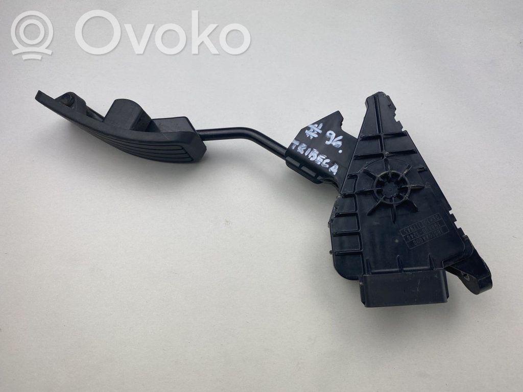 Gaspedal   36010XA000