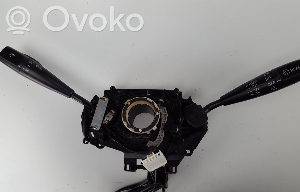 Toyota Corolla E100 Bloc semnalizator și ștergător parbriz 