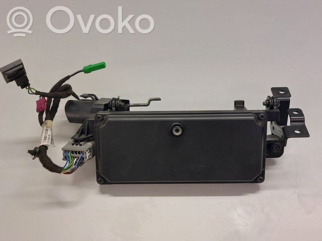 Volvo S90, V90 Front bumper camera 