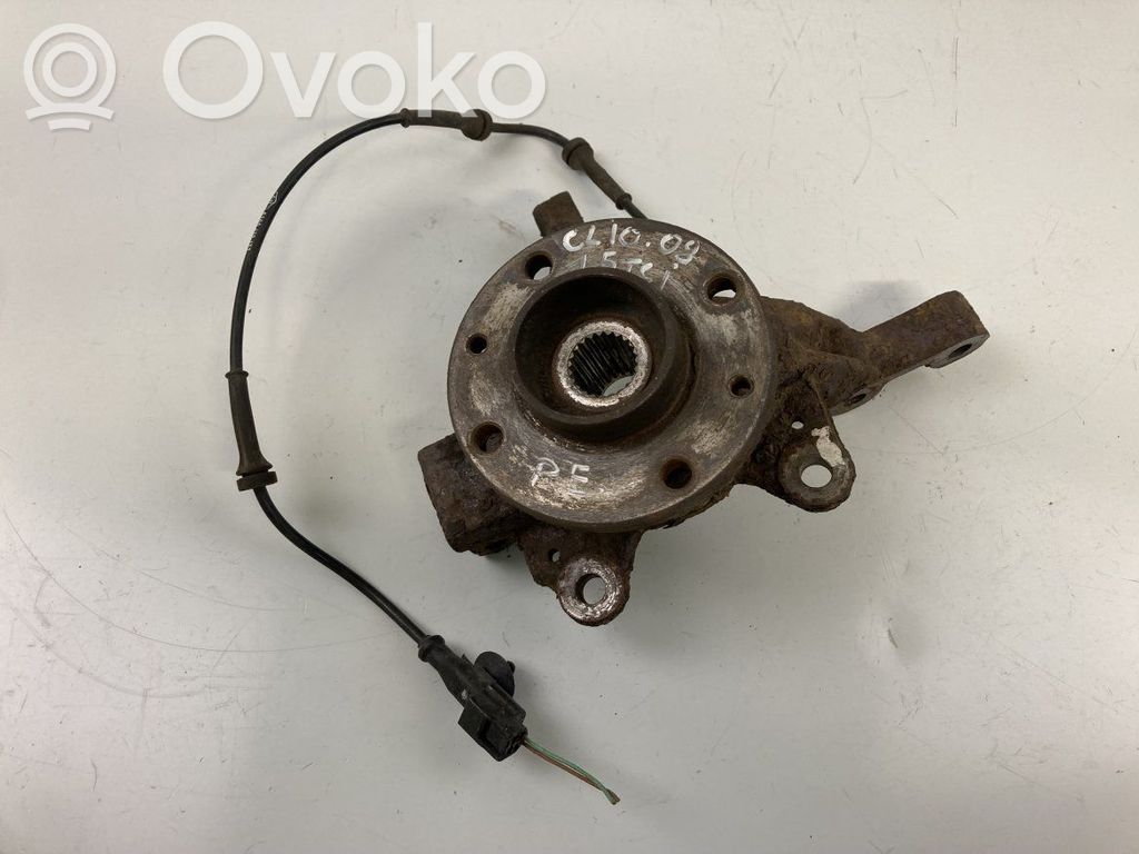 Renault Clio III Priekšējā riteņa rumbas vārpstas šarnīrs (stupica, capfa) 