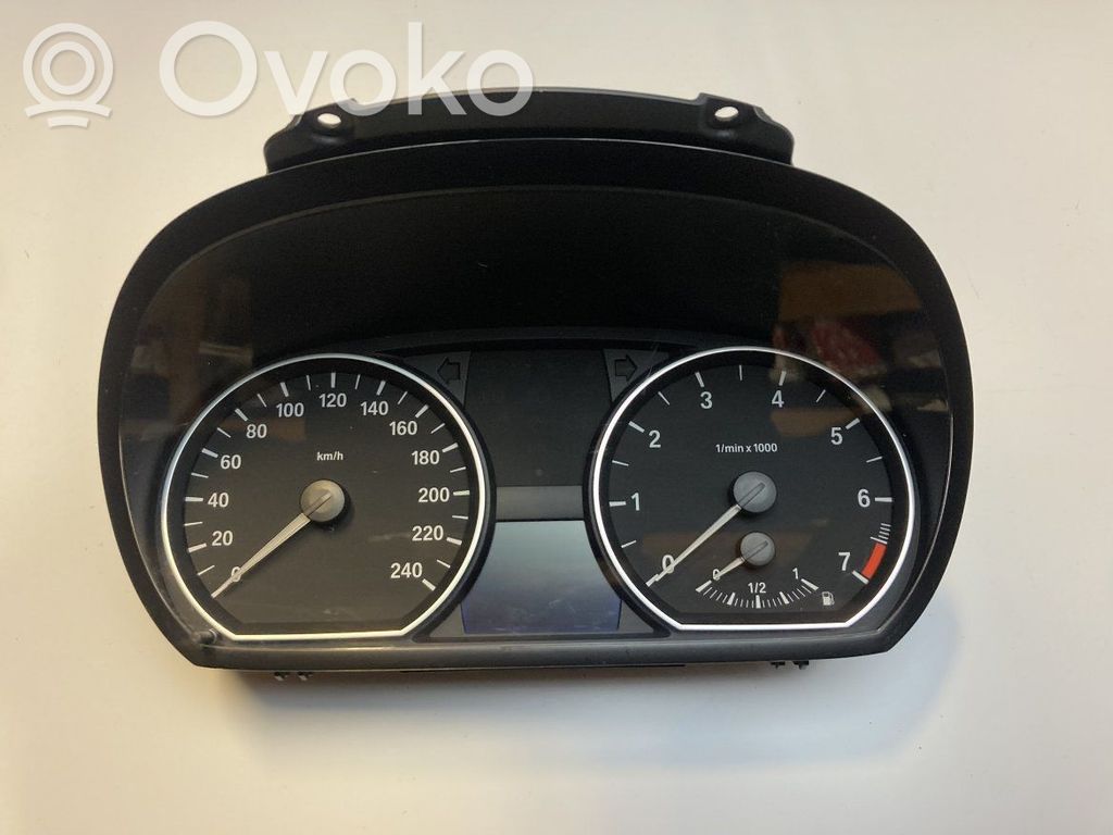 BMW 1 E81 E87 Nopeusmittari (mittaristo) 