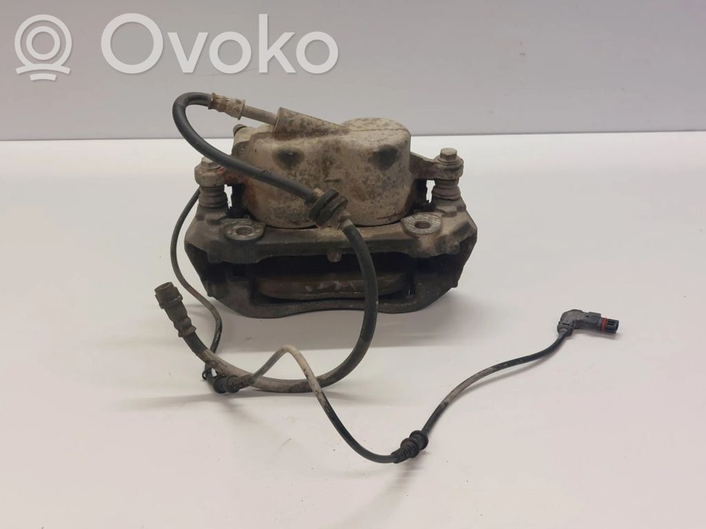 Mercedes-Benz Vito Viano W639 Zacisk hamulcowy przedni 