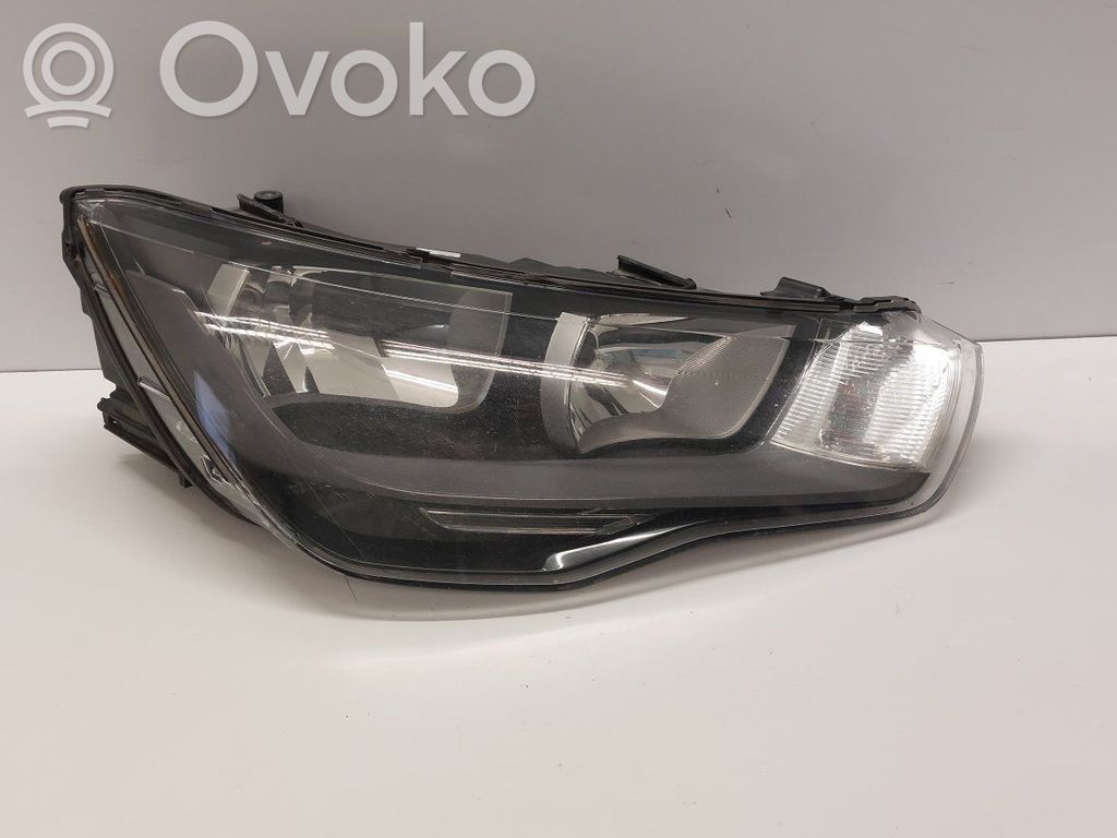 Audi A1 Headlight/headlamp 