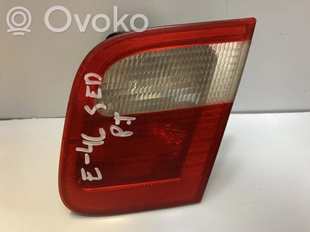 Tailgate rear/tail lights   8364924,8364924