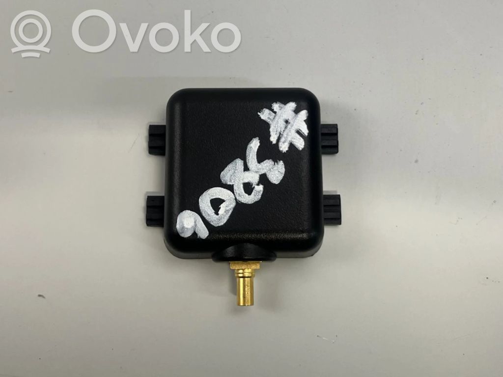 Audi A4 S4 B9 Antenne radio 
