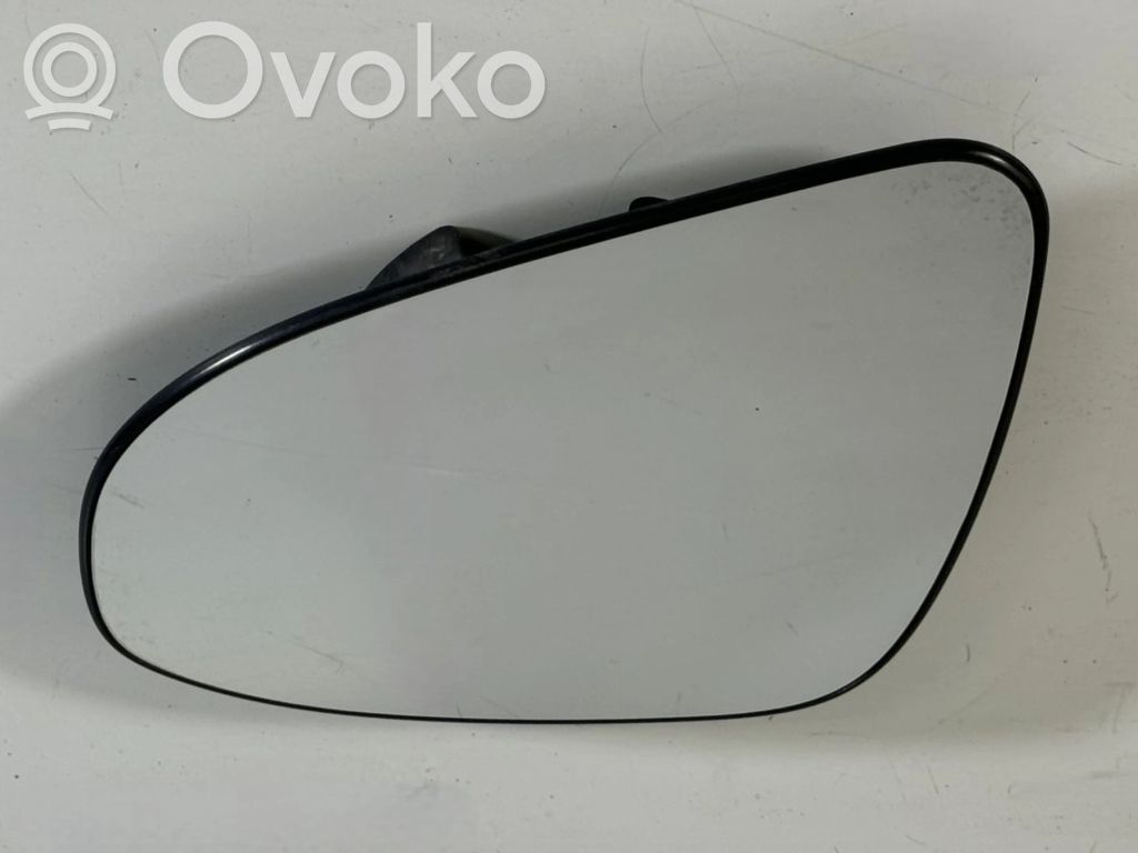 Toyota Yaris Wkład lusterka drzwi przednich 