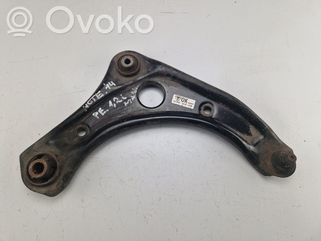 Nissan Note (E12) Front control arm 