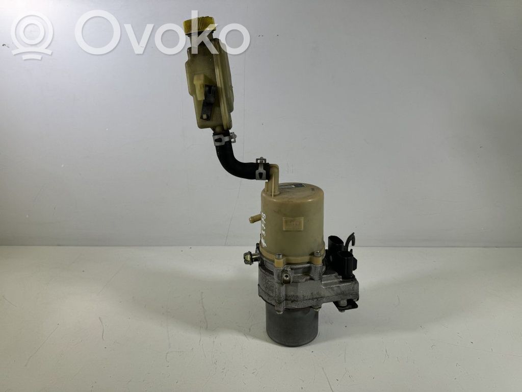 Mazda 5 Ohjaustehostimen pumppu 