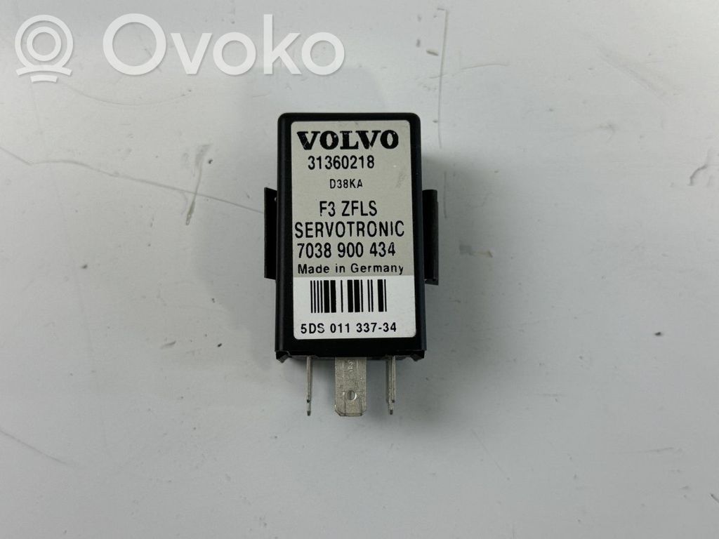 Volvo XC60 Moduł / Przekaźnik tempomatu 