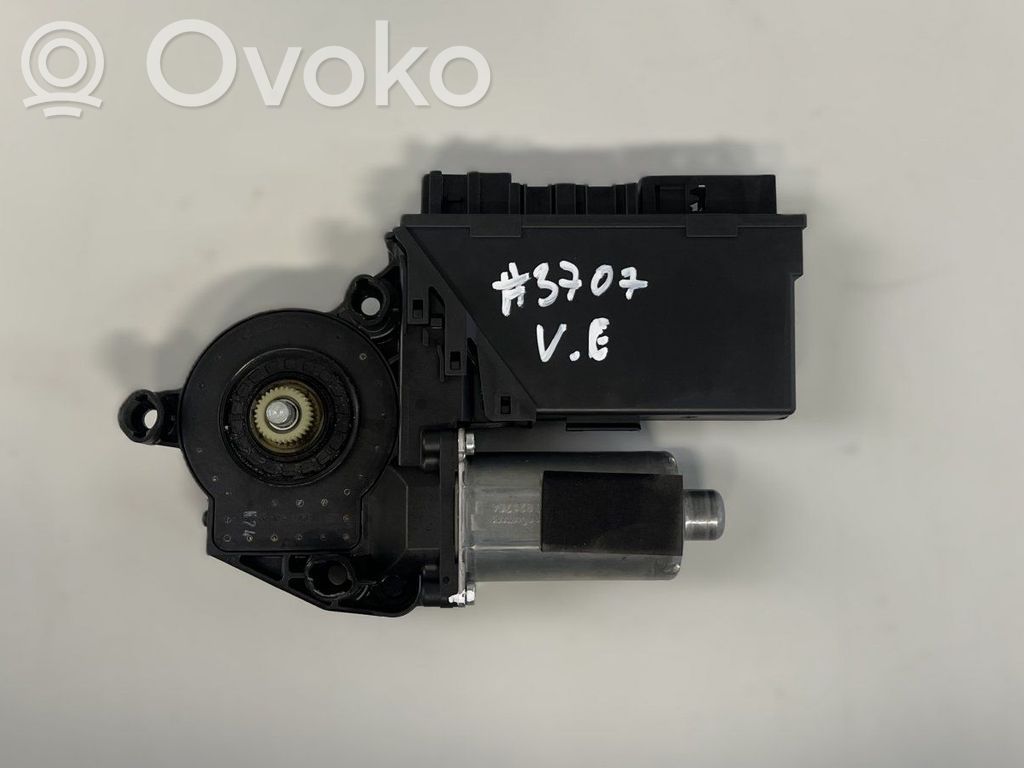 Audi A8 S8 D3 4E Front door window regulator motor 