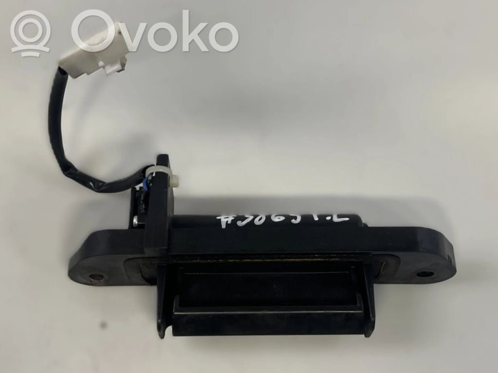 Mitsubishi Outlander Interruptor para abrir la puerta trasera 