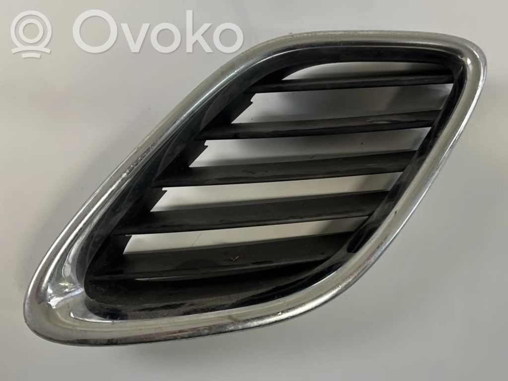Saab 9-3 Ver2 Etusäleikkö 