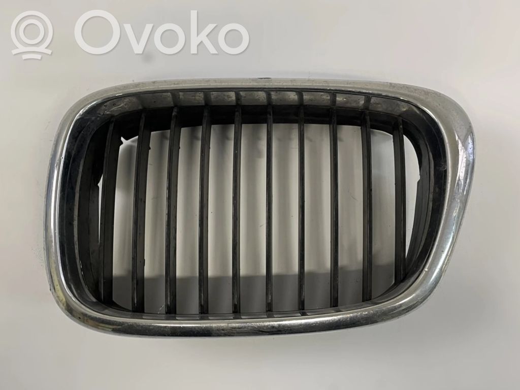 BMW 5 E39 Front grill 