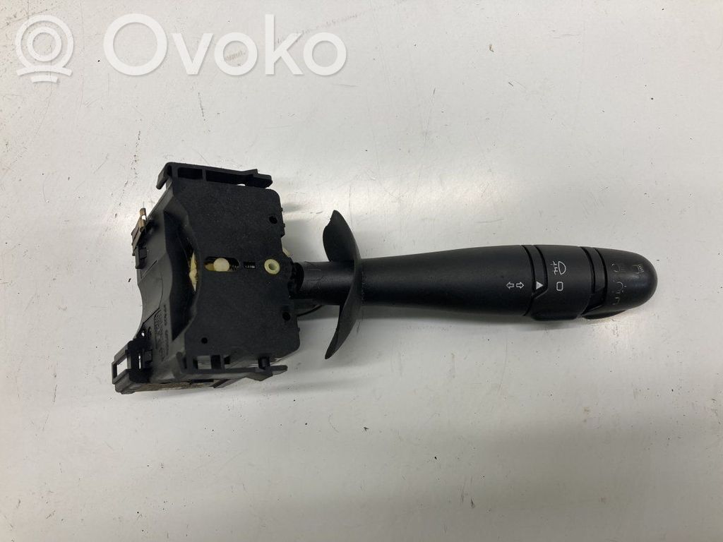 Renault Trafic II (X83) Palanca de intermitentes 