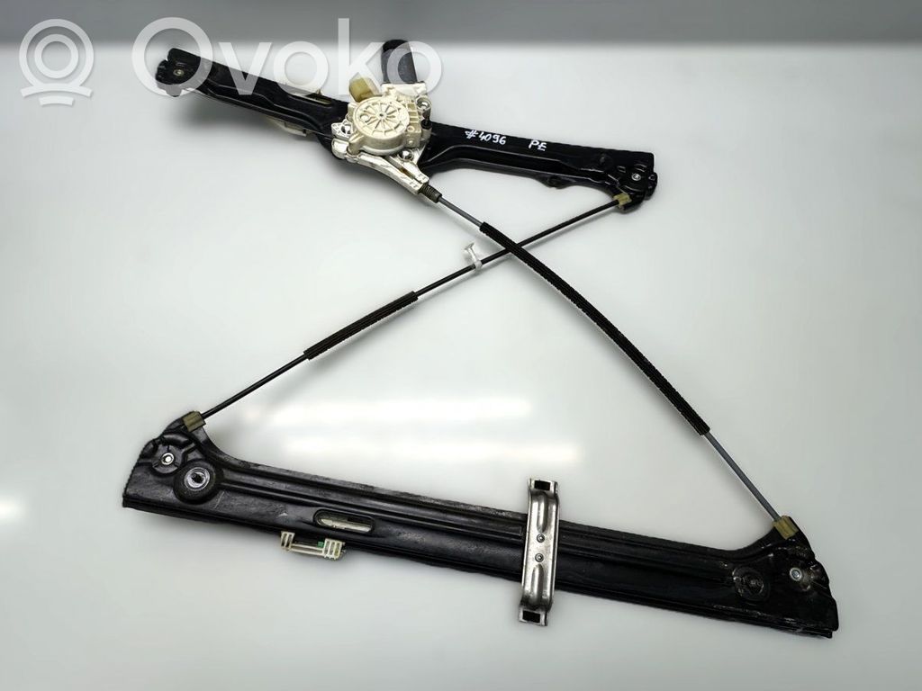 BMW X5 E70 Front door electric window regulator 