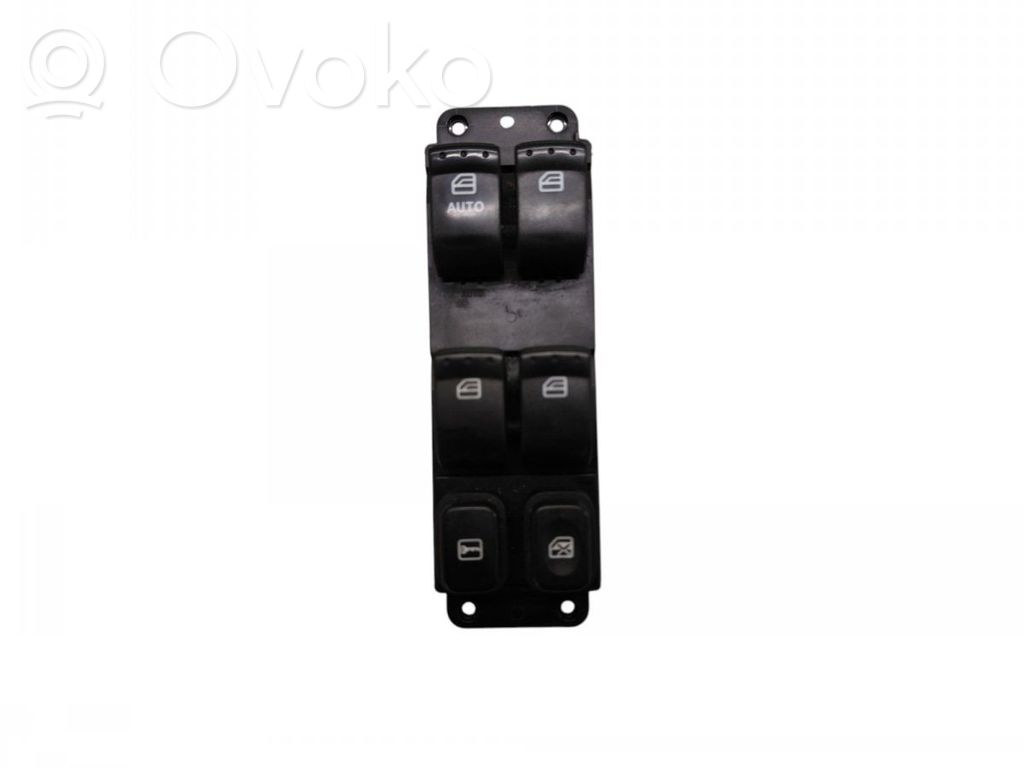 SsangYong Korando Electric window control switch 