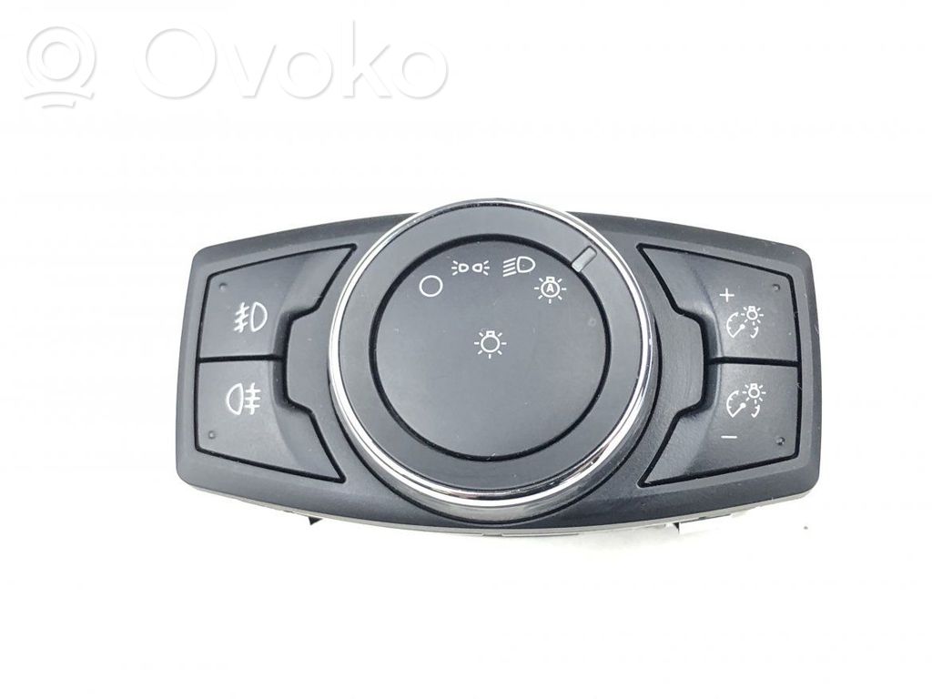 Ford Focus Light switch 