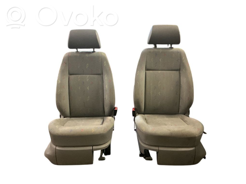 Volkswagen Caddy Istuinsarja 