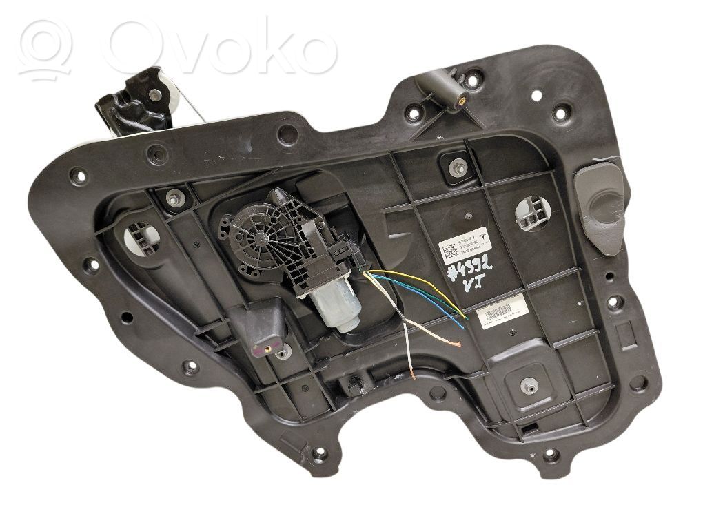 Tesla Model 3 Mechanizm podnoszenia szyby tylnej bez silnika 