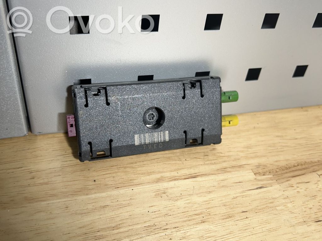 BMW X5 E70 Antenos stiprintuvas 