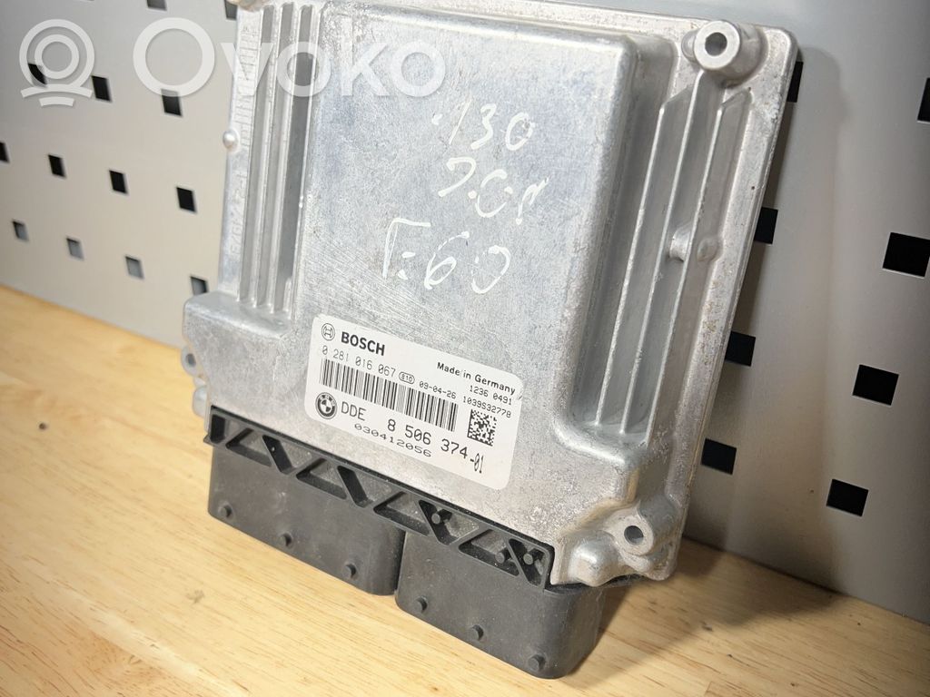 BMW 5 E60 E61 Variklio valdymo blokas 