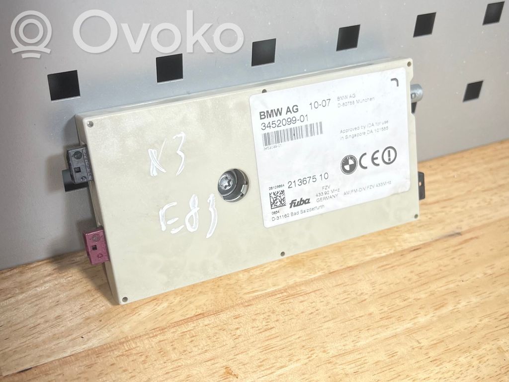 BMW X3 E83 Antenos stiprintuvas 