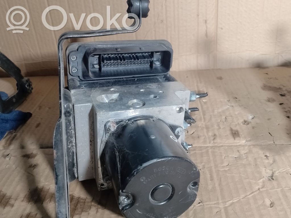 BMW X5 E70 ABS Blokas 