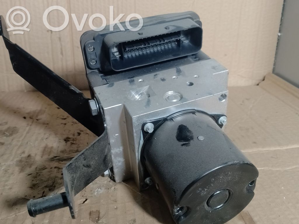 BMW 5 E60 E61 ABS Blokas 